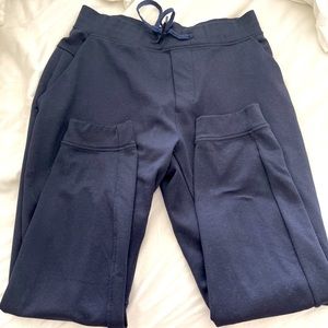 Lululemon’s sweatpants Large navy blue